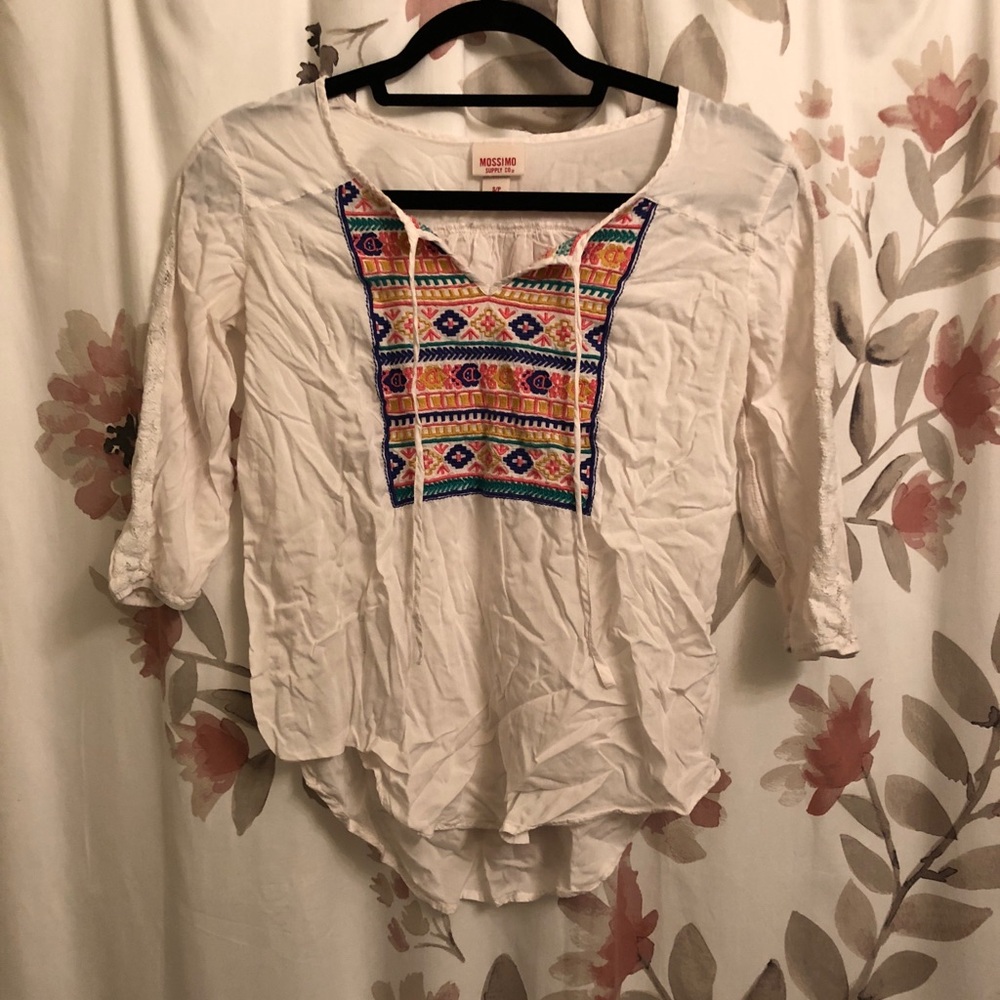Mossimo white vintage inspired top